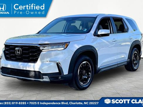 Certified 2025 Honda Pilot EX-L image 3