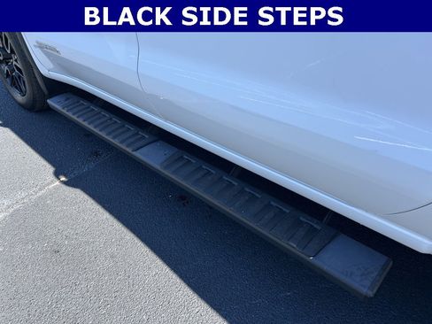 Used 2024 GMC Sierra 1500 Elevation image 6