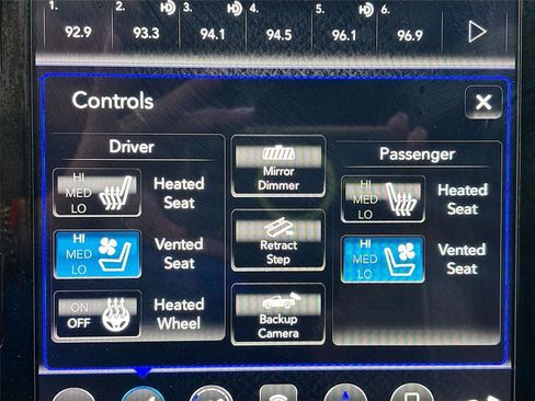 Used 2019 RAM 1500 Limited image 23