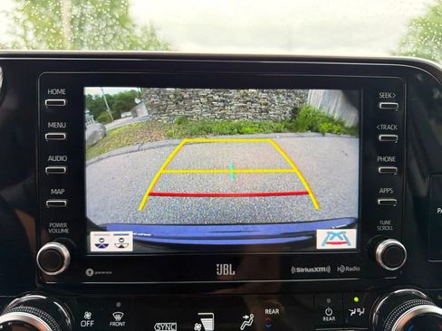 Used 2020 Toyota Highlander Limited AWD/4WD image 26