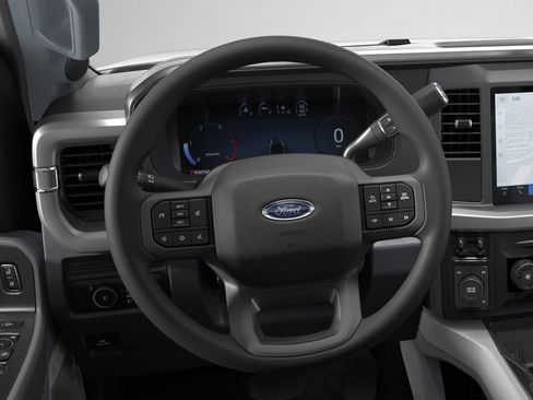 New 2026 Ford F250 XLT w/ XLT Premium Package AWD/4WD image 6
