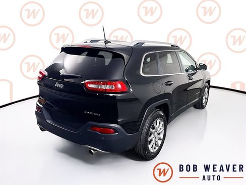 Used 2018 Jeep Cherokee Limited AWD/4WD image 8