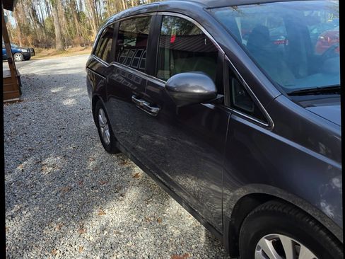 Used 2014 Honda Odyssey EX image 4