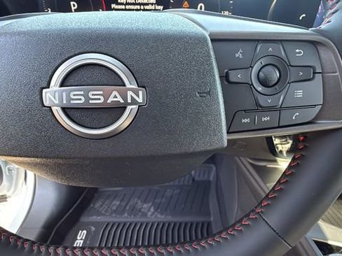 New 2026 Nissan Sentra SR w/ SR Premium Package FWD image 18
