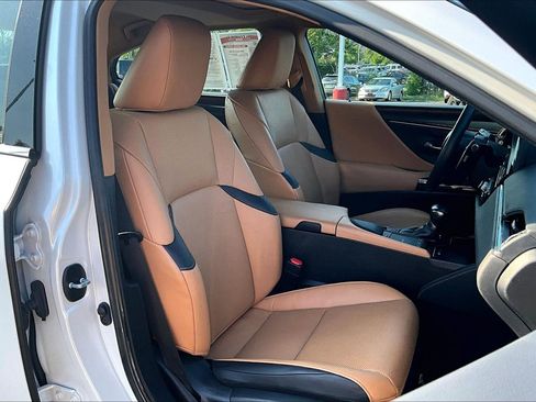 Used 2022 Lexus ES 350 w/ Premium Package FWD image 7