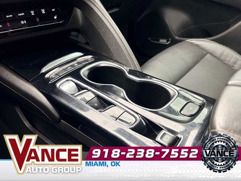 Used 2021 Buick Envision Essence w/ Technology Package I image 22