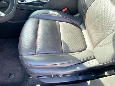 Used 2021 Chevrolet Blazer RS w/ Enhanced Convenience Package image 21