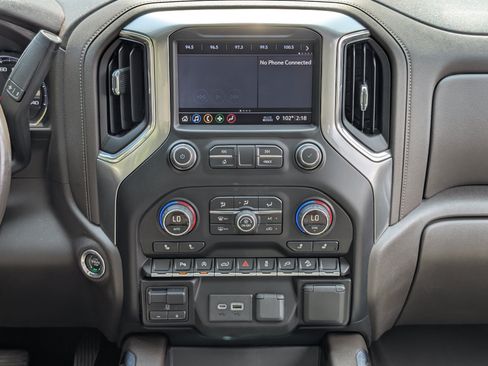 Used 2019 Chevrolet Silverado 1500 LT Trail Boss AWD/4WD image 26