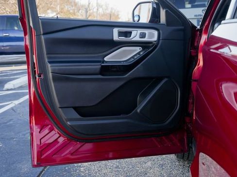 Used 2022 Ford Explorer ST w/ Equipment Group 401A image 18