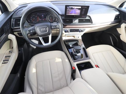 Used 2021 Audi Q5 2.0T Premium image 8