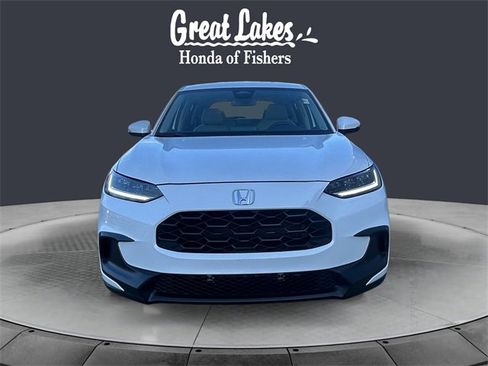 Used 2025 Honda HR-V LX image 8