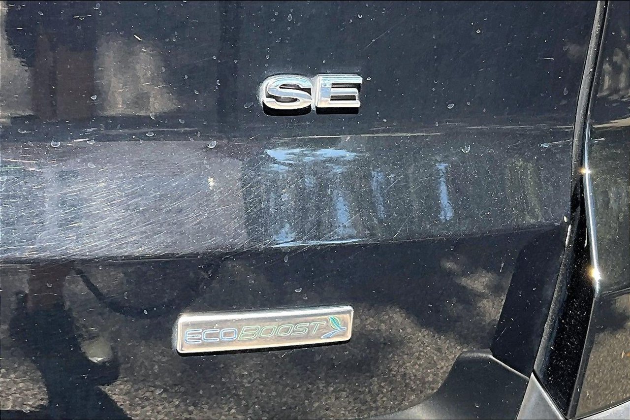 Used 2018 Ford EcoSport SE w/ SE Convenience Package FWD image 21