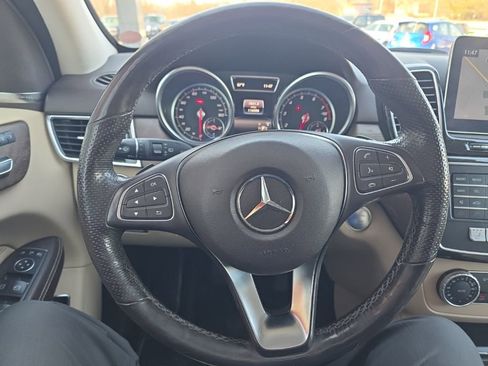 Used 2018 Mercedes-Benz GLE 350 4MATIC w/ Premium 2 Package image 18