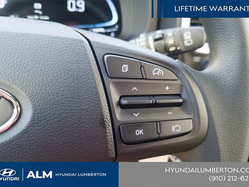 New 2026 Hyundai Venue SE FWD image 26
