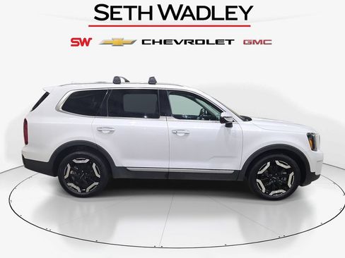Used 2025 Kia Telluride S AWD/4WD image 8