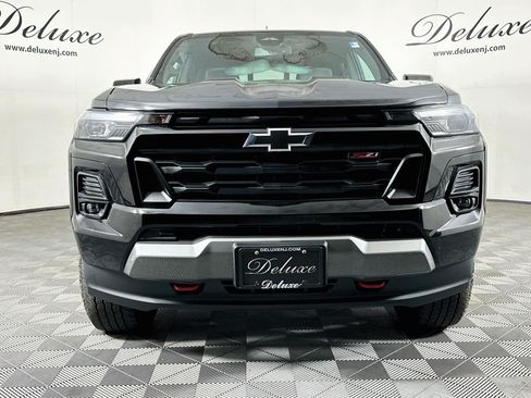 Used 2023 Chevrolet Colorado Z71 w/ Z71 Convenience Package 2 AWD/4WD image 2