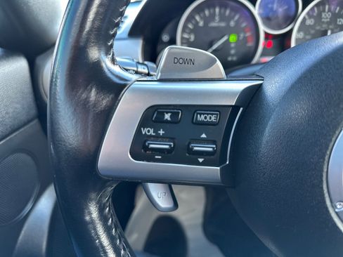 Used 2011 MAZDA MX-5 Miata Sport image 15