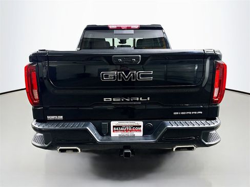 Used 2022 GMC Sierra 1500 Denali w/ Technology Package image 6