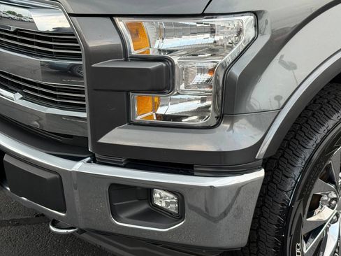 Used 2017 Ford F150 Lariat w/ Equipment Group 501A Mid AWD/4WD image 9