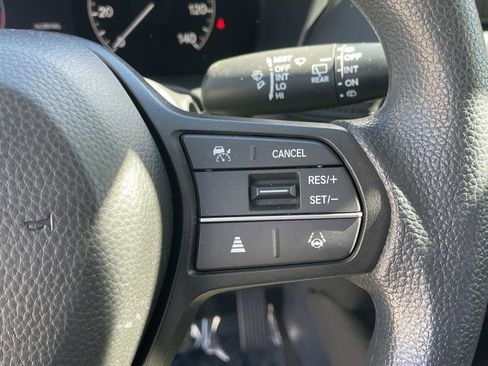 Certified 2023 Honda HR-V LX image 5