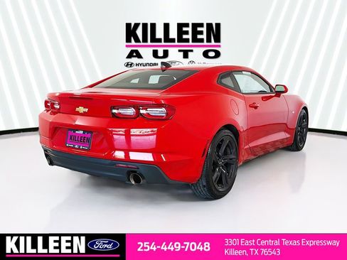 Used 2023 Chevrolet Camaro LT image 8