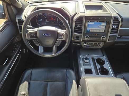 Used 2019 Ford Expedition Max XLT w/ Equipment Group 202A RWD image 14