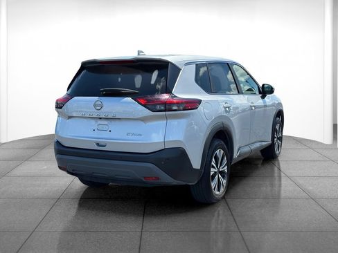 Used 2023 Nissan Rogue SV AWD/4WD image 7