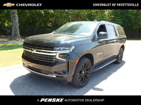 Certified 2021 Chevrolet Suburban LT w/ LT Signature Package AWD/4WD image 1