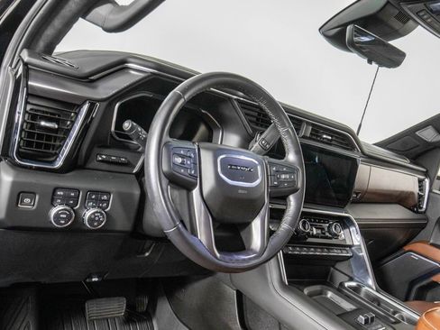 Used 2024 GMC Sierra 2500 Denali Ultimate w/ Max Trailering Package AWD/4WD image 17