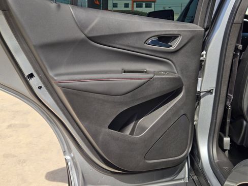 Certified 2024 Chevrolet Equinox RS image 15