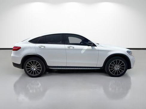 Used 2018 Mercedes-Benz GLC 300 4MATIC Coupe image 2