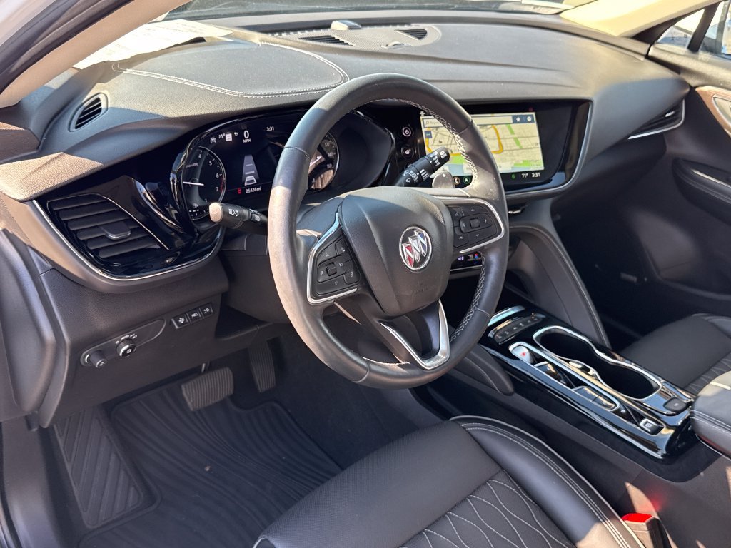 Certified 2022 Buick Envision Avenir w/ Technology Package II AWD/4WD image 19