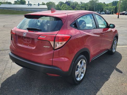 Used 2018 Honda HR-V LX image 12
