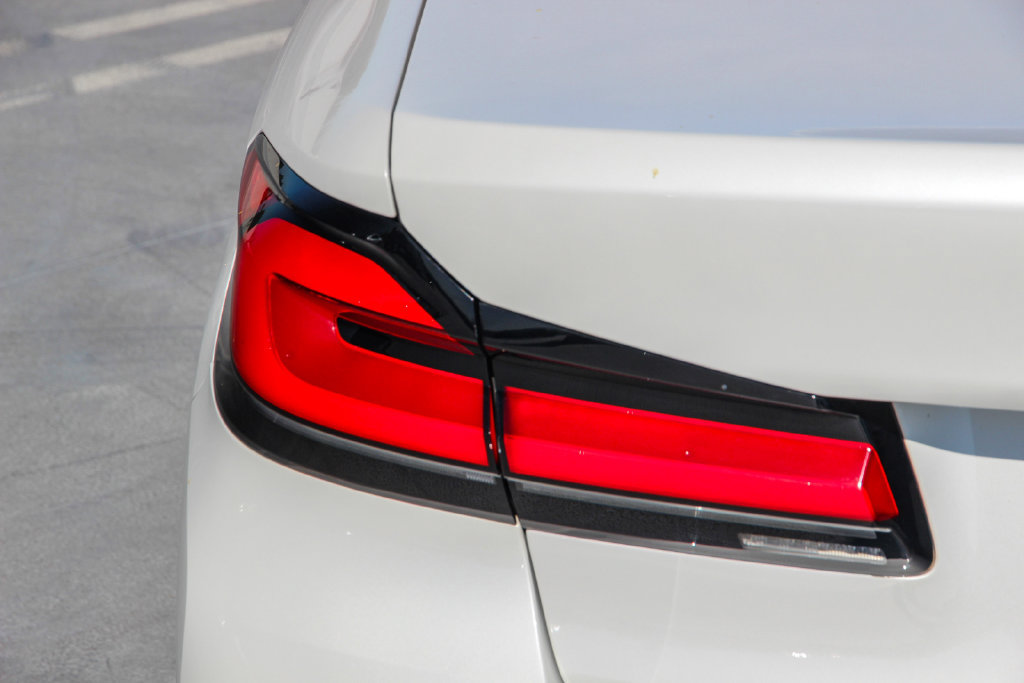 Used 2021 BMW 540i RWD image 7