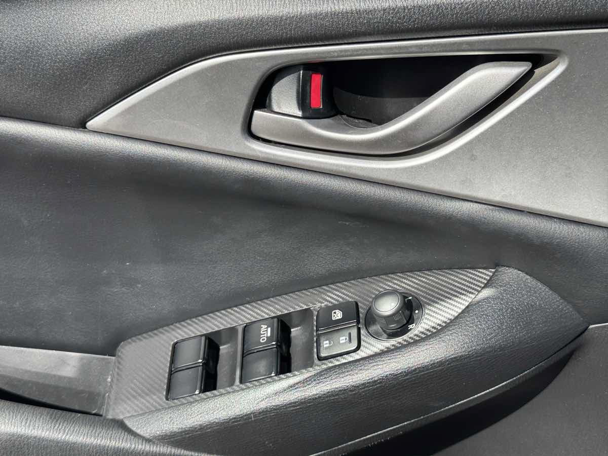 Used 2019 MAZDA CX-3 Sport FWD image 29
