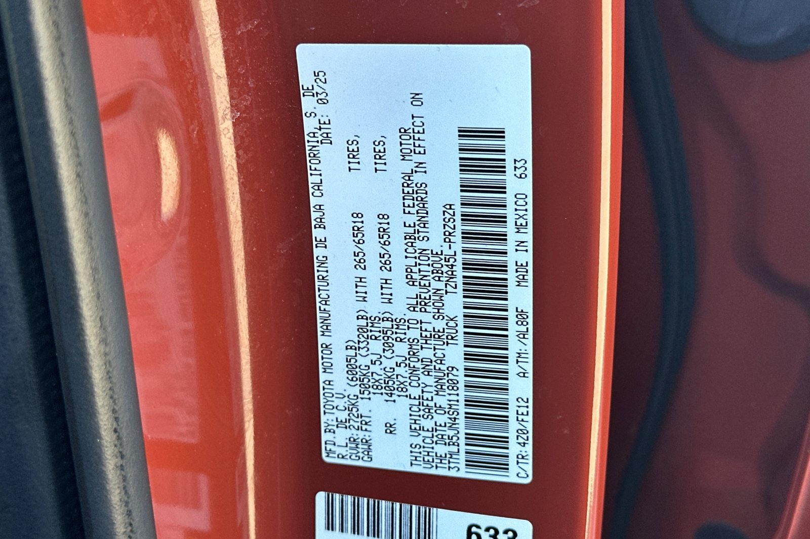 Used 2025 Toyota Tacoma TRD Sport AWD/4WD image 27