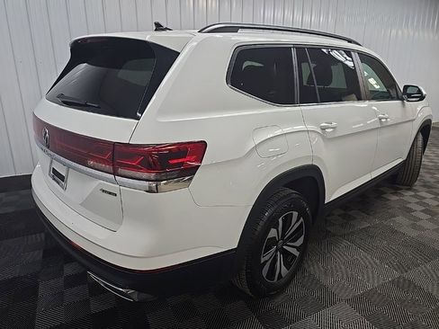 Used 2024 Volkswagen Atlas SE image 10