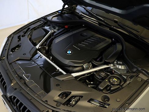 Certified 2023 BMW 540i xDrive w/ M Sport Package image 39