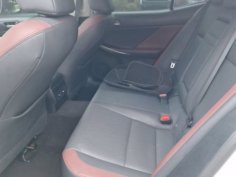 Used 2020 Lexus IS 300 w/ Premium Package RWD image 18