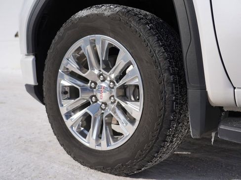 Used 2024 GMC Sierra 1500 Denali w/ Technology Package image 35