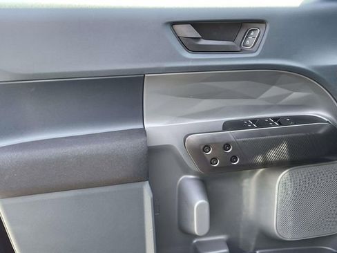 New 2026 Ford Maverick XL image 13