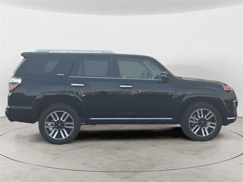 Used 2022 Toyota 4Runner Limited image 6