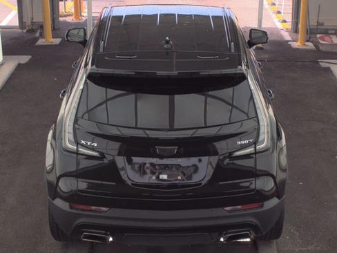 Used 2023 Cadillac XT4 Sport FWD image 4