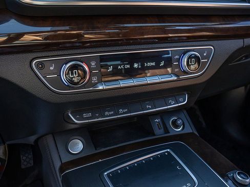 Used 2020 Audi Q5 2.0T Premium Plus w/ Premium Plus Package image 28