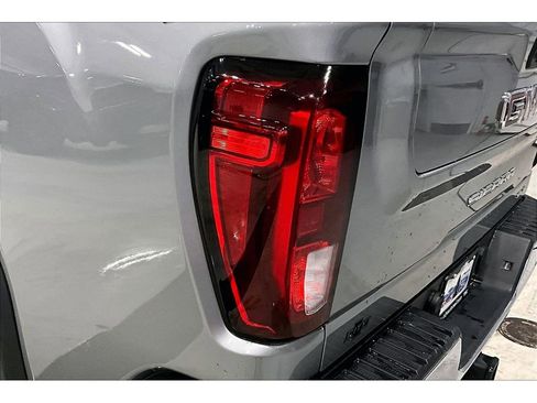 Used 2025 GMC Sierra 2500 SLE w/ SLE Convenience Package image 29