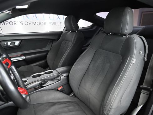 Used 2020 Ford Mustang GT image 16