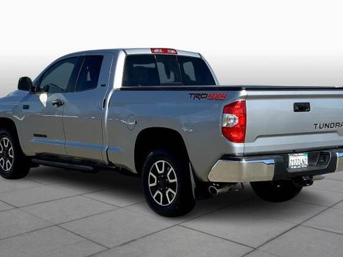 Certified 2018 Toyota Tundra SR5 w/ TRD Off Road Package AWD/4WD image 11