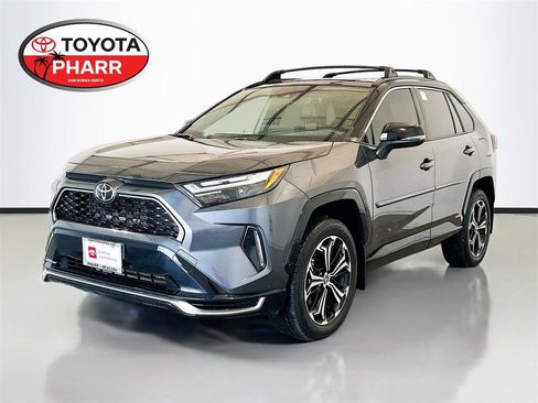 Used 2025 Toyota RAV4 XSE image 1