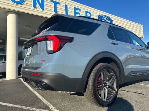 New 2025 Ford Explorer ST w/ Sun And Sound Package image 19