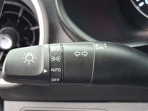 Used 2023 Kia Forte LXS image 26